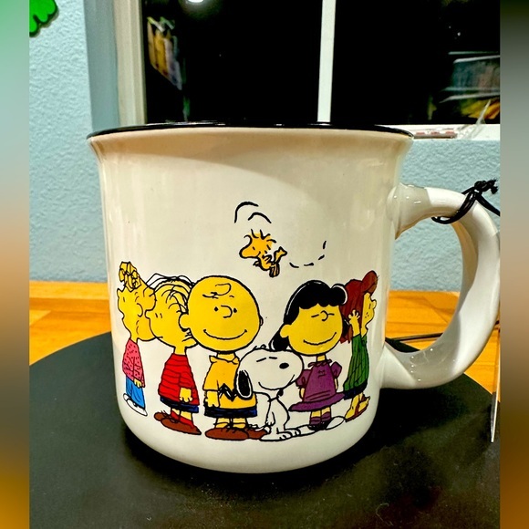 Peanuts | Kitchen | Peanut Snoopy And Friends Mug 2 Oz | Poshmark